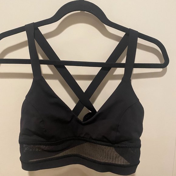lululemon athletica Other - Lululemon Black Size 8 Sports Bra With Mesh